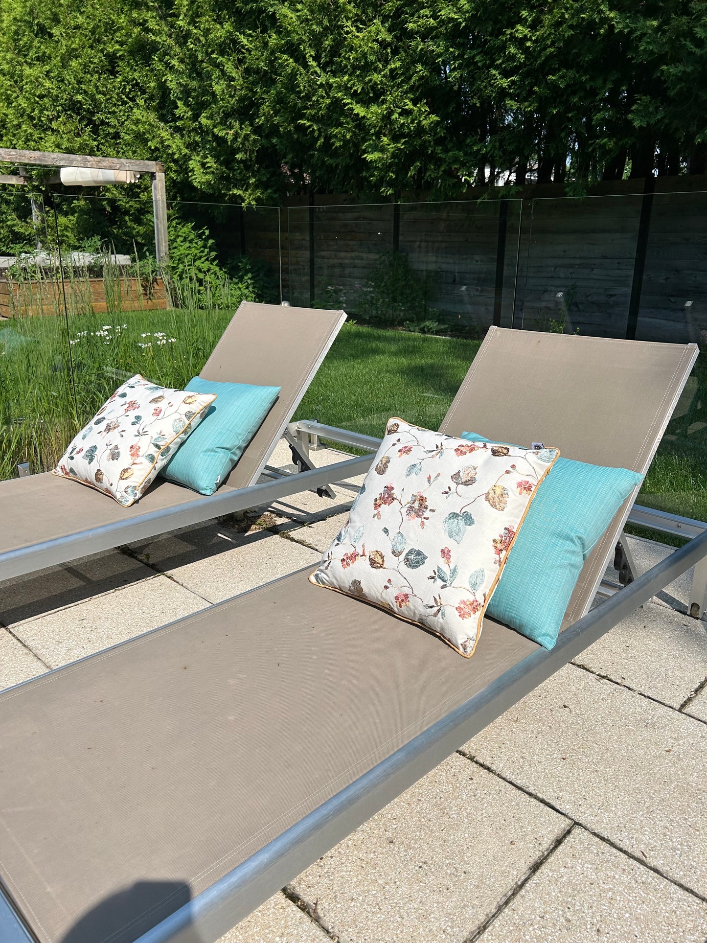 Coussin fleur du matin - décoration