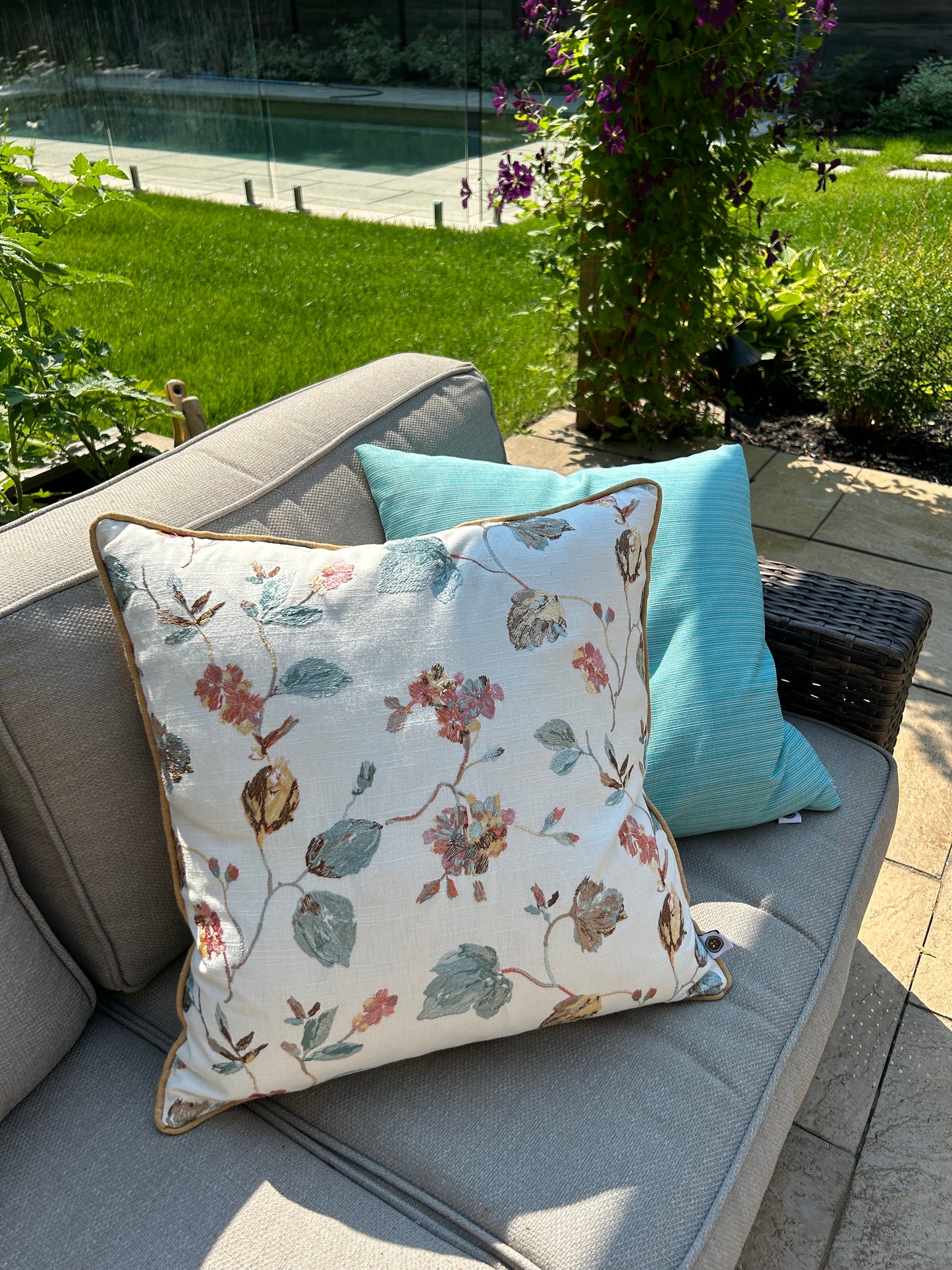 Coussin fleur du matin - décoration