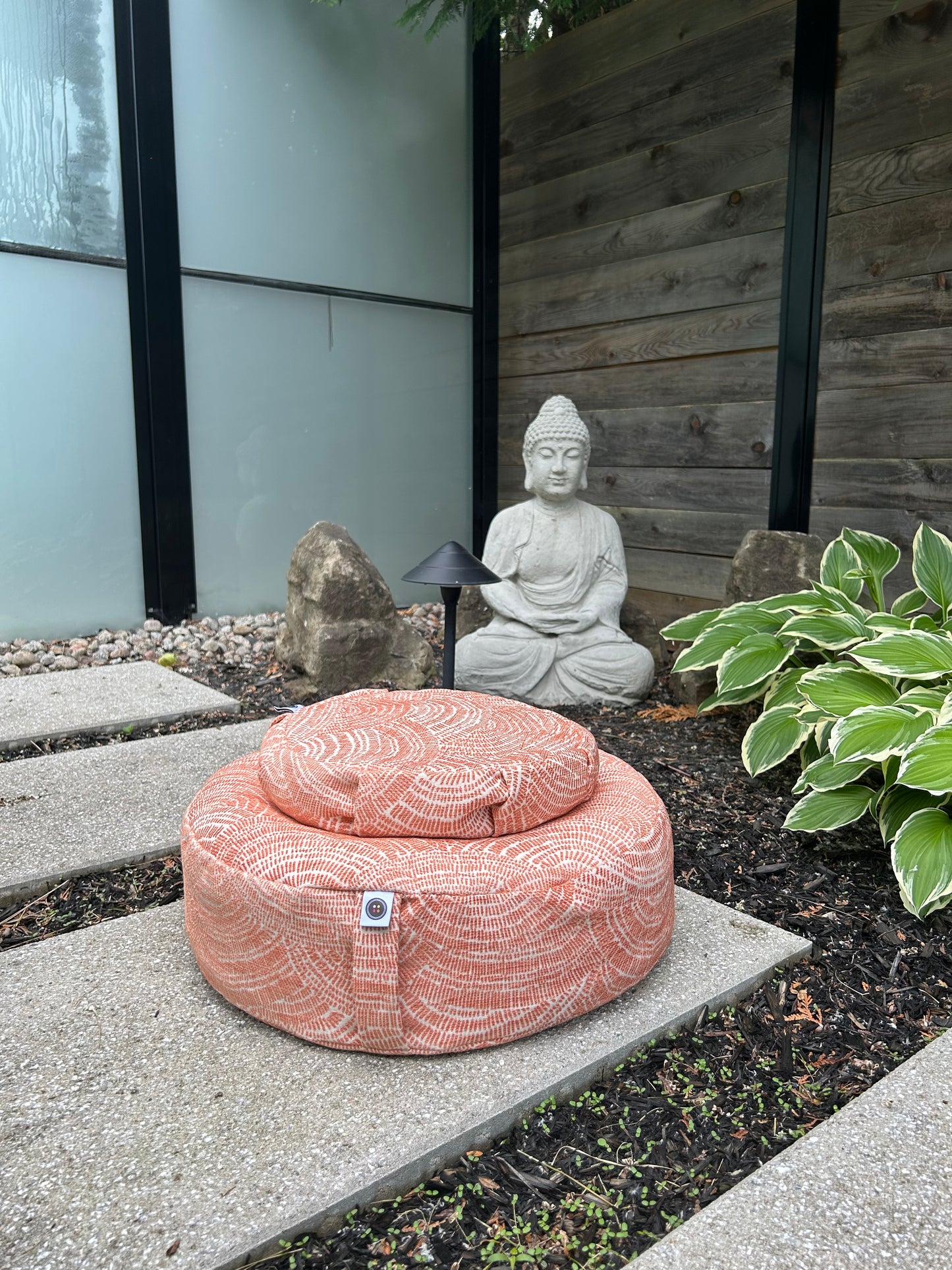 Coussin vacances au soleil rond - méditation