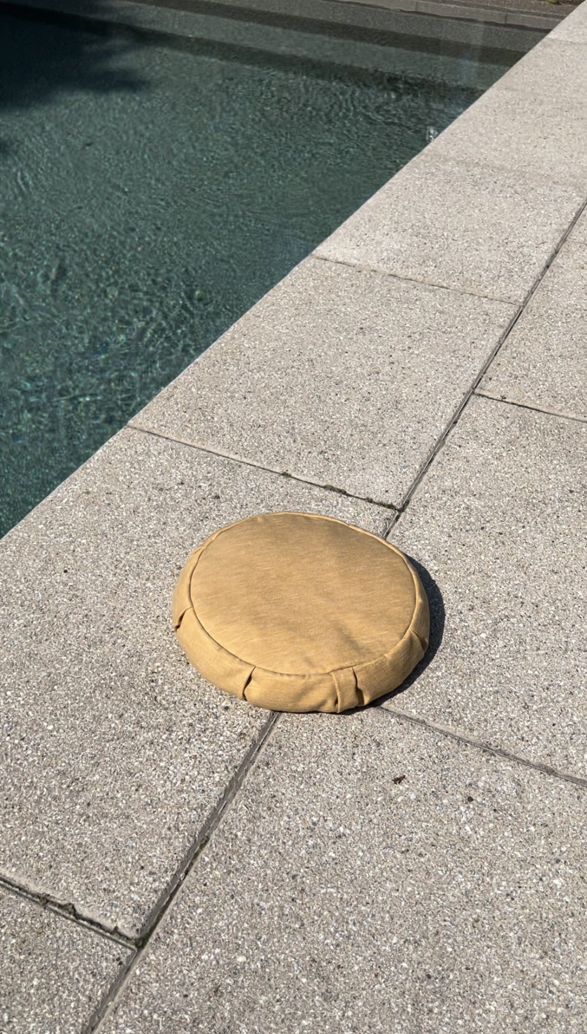 Coussin rayon de soleil rond - décoration